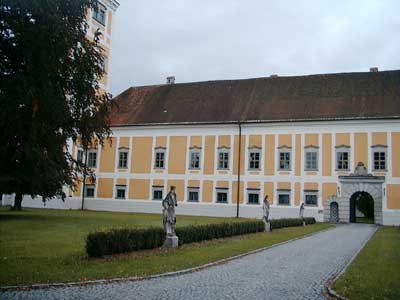 Schlo&szlig; Tillysburg